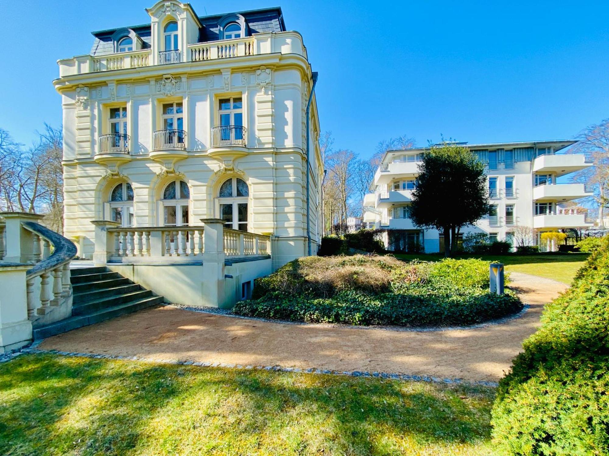 Residenz Bleichroeder - 25 Mit Strandkorb ゼーバート・ヘリングスドルフ エクステリア 写真